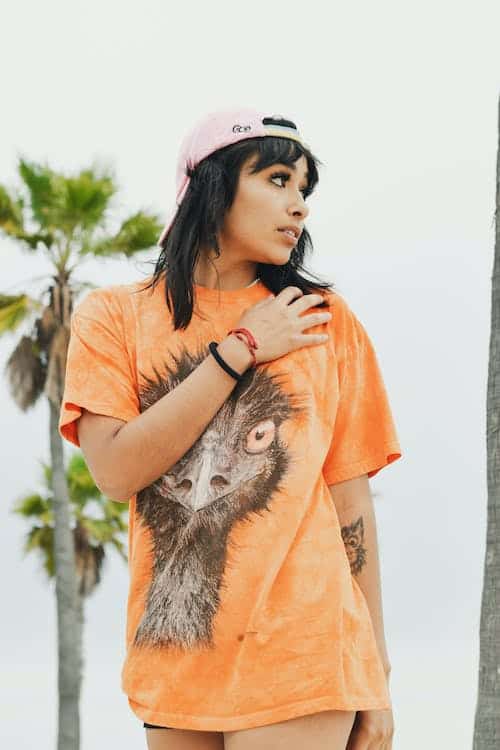 16 Types Of Customized T-Shirt Decorations That Women Love