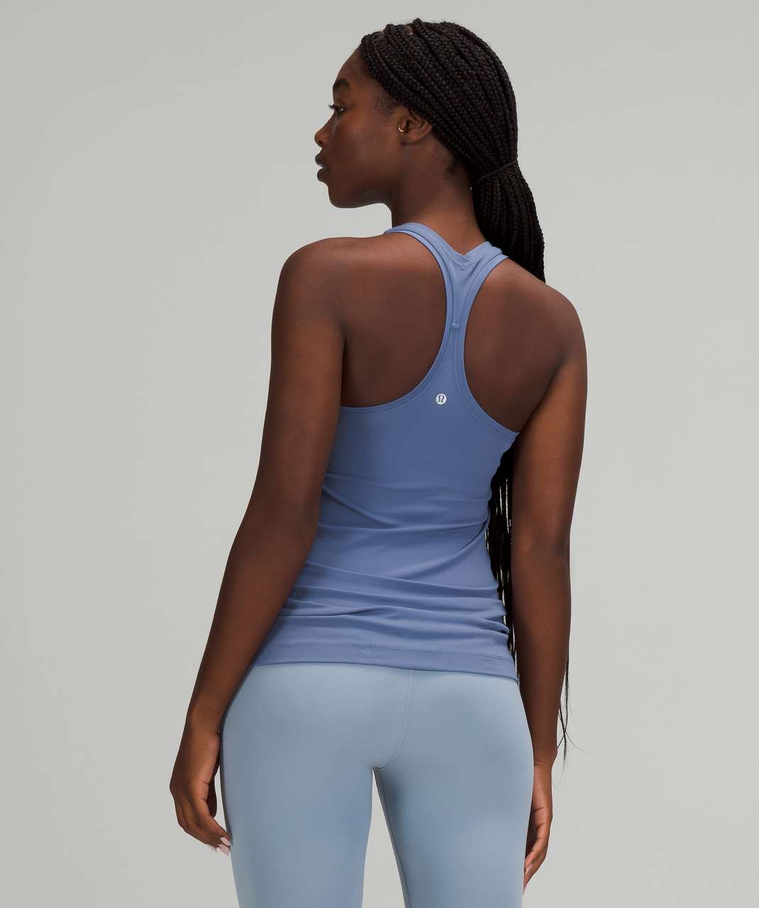 Different Styles Of Activewear Tank Tops For Women