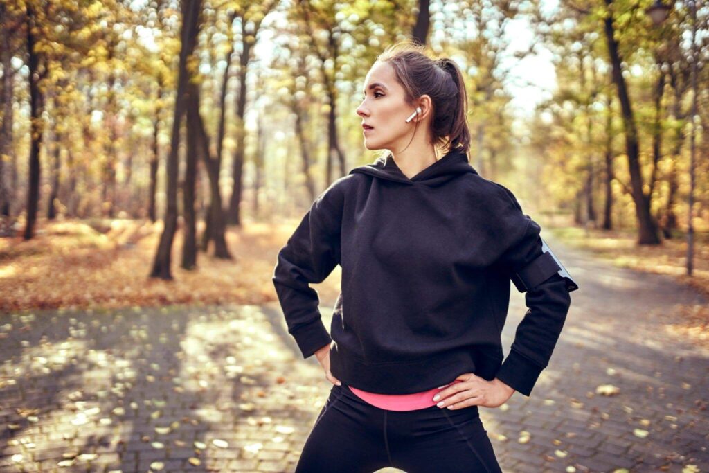 Ludyway | Types of material for a hoodie - Choose the right material