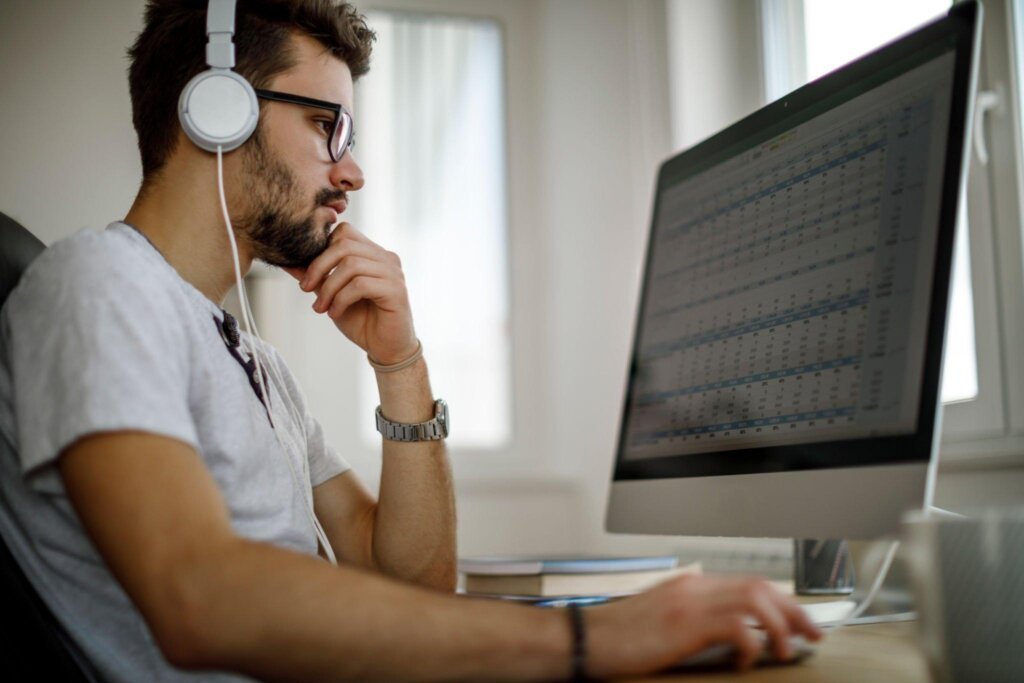 Focus Out Garment Spec Sheets Vs. Tech Pack