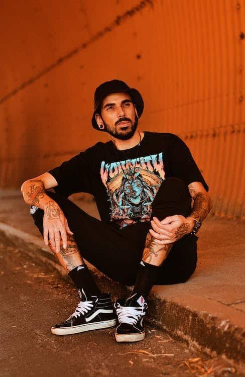 16 Types Of T-Shirt Decorations Men Are On The Hunt For