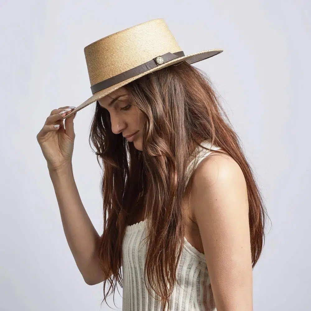 19 Types Of Hats Both Men And Women Absolutely Look For