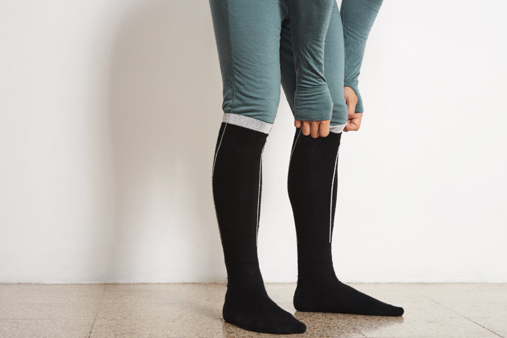 Winter performance sock manufacturing