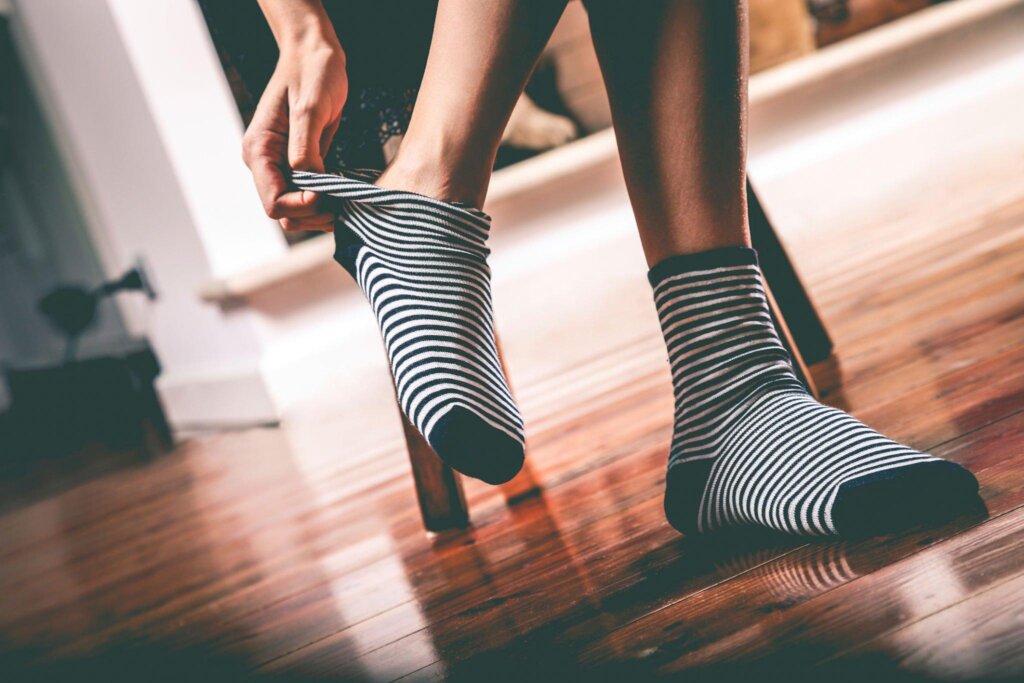 Professional quarter sock production for formal wear