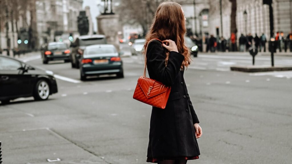 Ludyway | A Few Tips You Should Take For Starting A Handbag Business