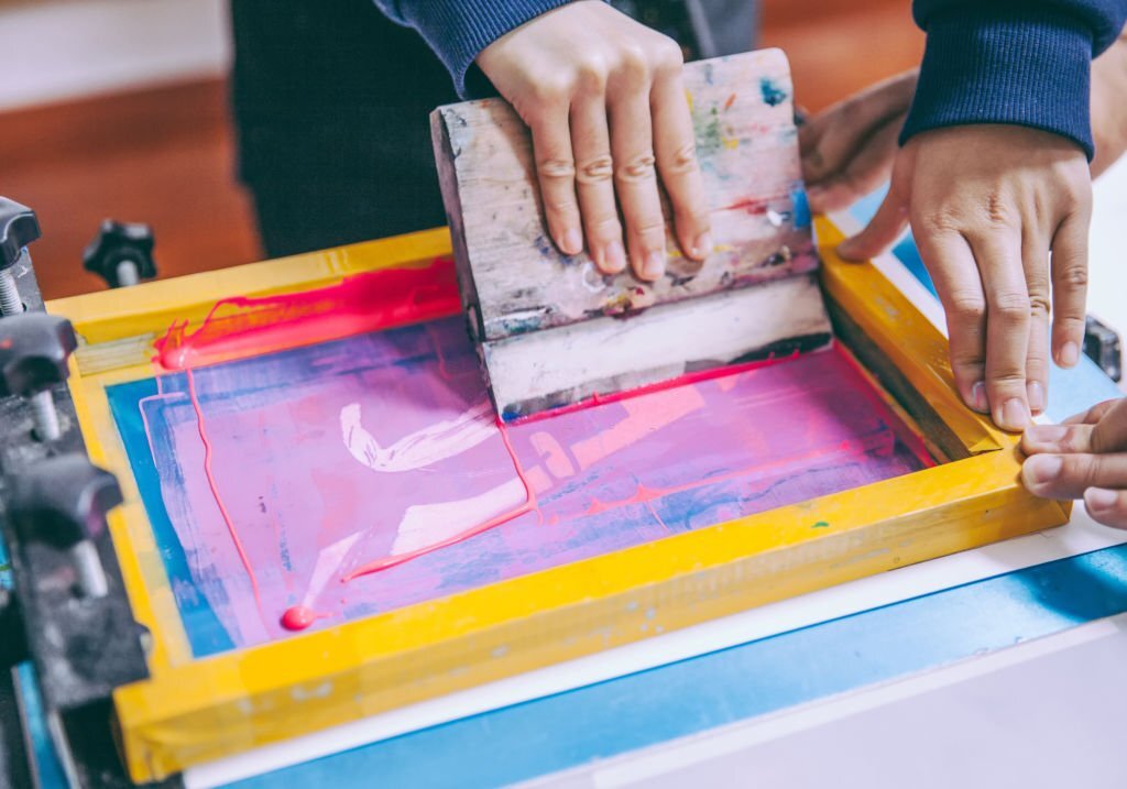 Ludyway | Sublimation vs Screen Printing. What's The Difference?