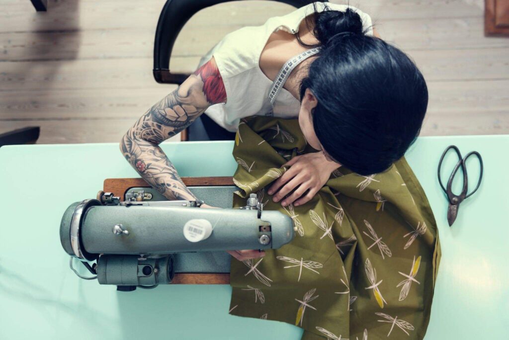 Ludyway | 12 Easy Steps To How Clothes Are Made - Ludyway Apparel