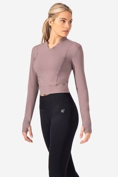 10 Types Of Women’S Activewear T-Shirt Women Adore