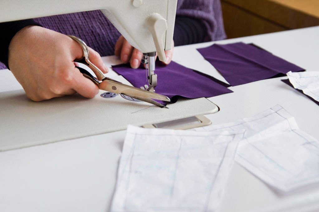 Ludyway | What is Cut and Sew? – Definition, Step by Step Guide, and Benefits