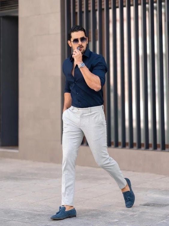 16 Best-Selling Shirts For Men To Include In Your Brand