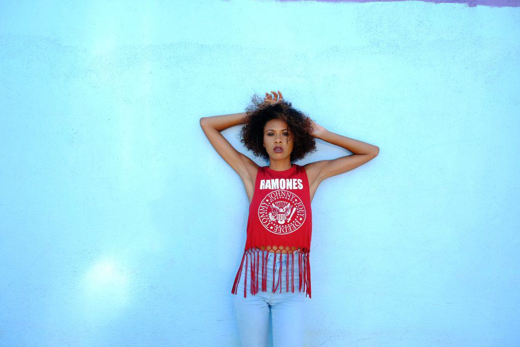 16 Types Of Customized T-Shirt Decorations That Women Love