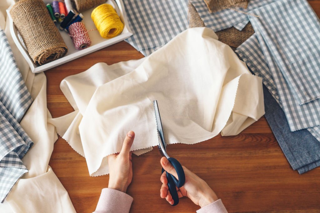 Ludyway | What is Cut and Sew? – Definition, Step by Step Guide, and Benefits