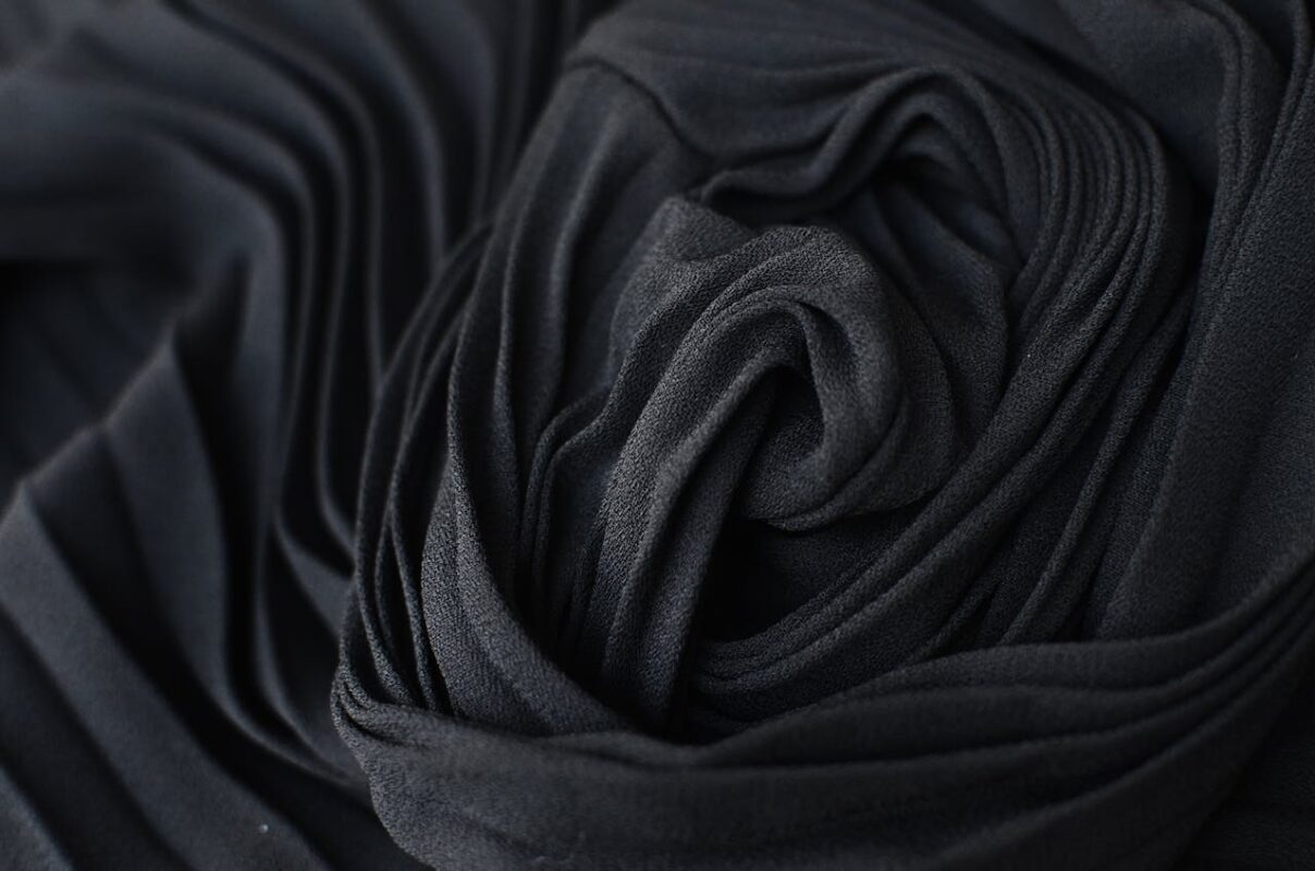 Ludyway | Sustainable Packaging for Clothing: Eco-Friendly & Stylish Solutions
