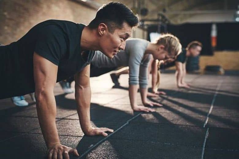 8 Best-Performing Activewear T-Shirts For Men