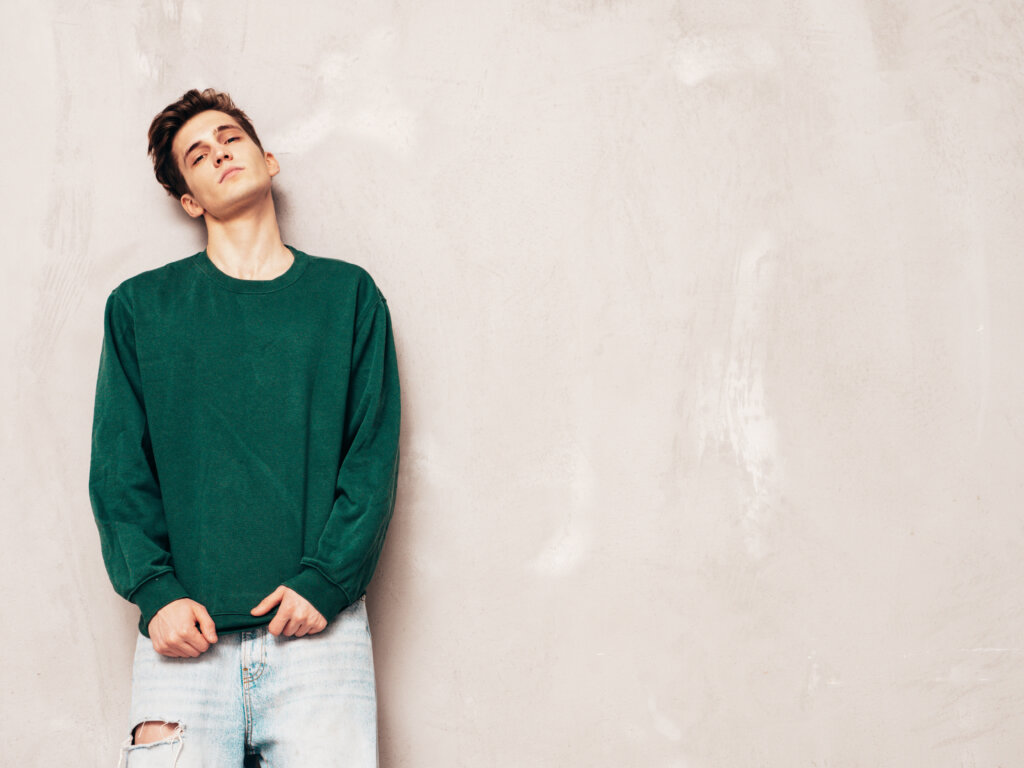 Key Difference Between Hoodie Vs. Sweatshirt