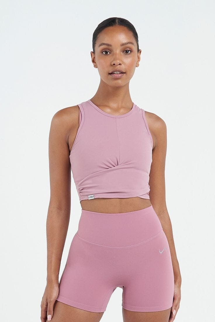 10 Types Of Women’S Activewear T-Shirt Women Adore