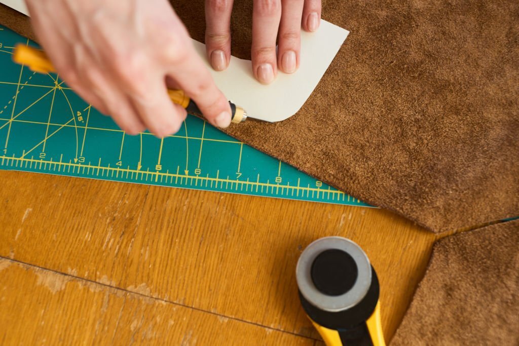 Ludyway | What is Cut and Sew? – Definition, Step by Step Guide, and Benefits