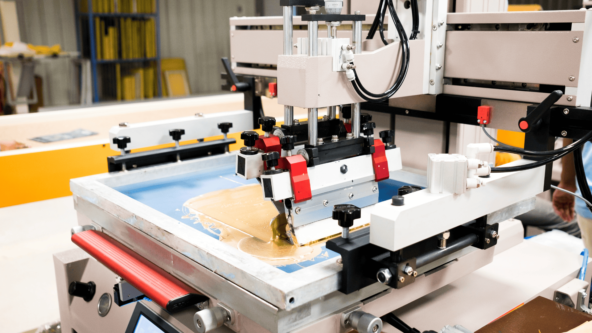 Top Manufacturing Guide: Craft Your Perfect Women's Top