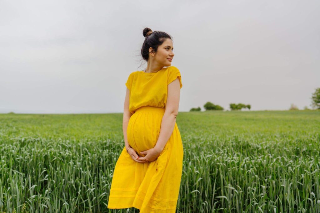Maternity fabric selection criteria