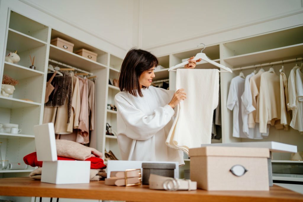 How To Bleach Clothes: A Step-By-Step Guide