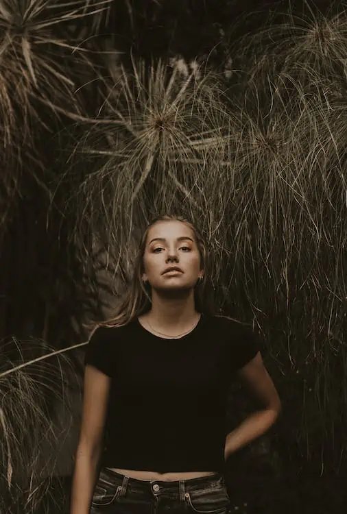 28 Types Of T-Shirt For Women To Add In Your Next Collection