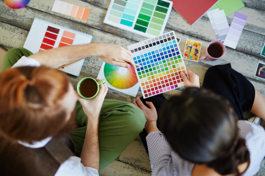 Technical color wheel for apparel manufacturing