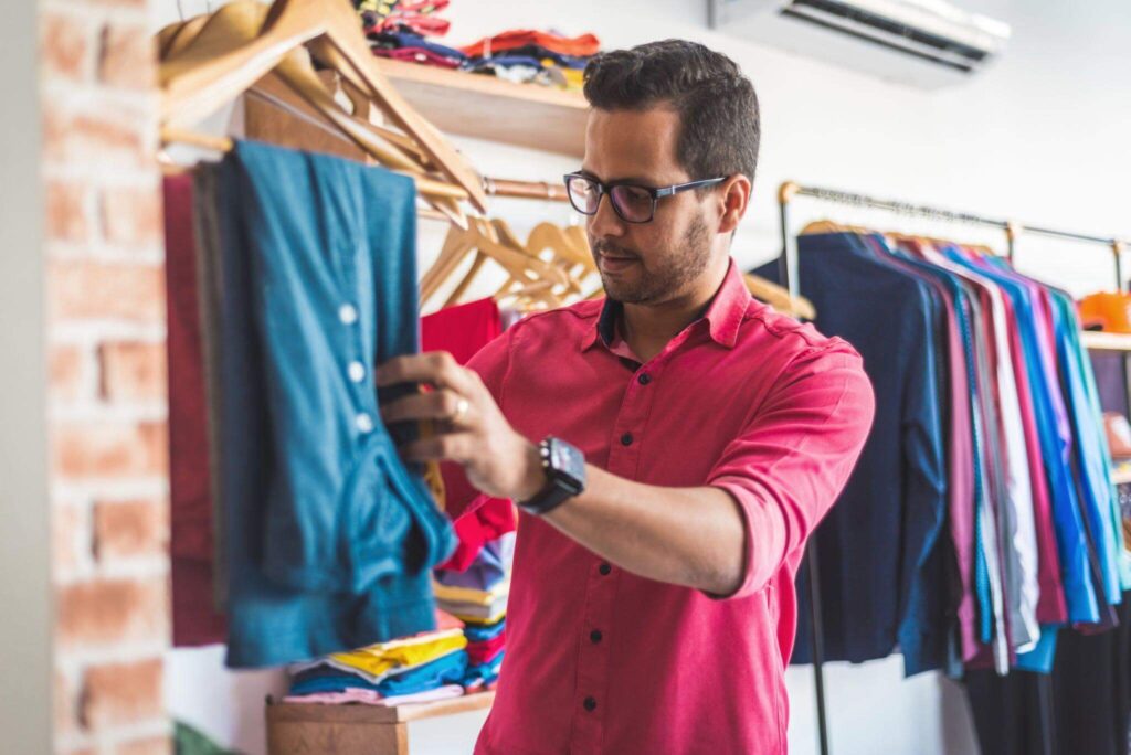 Cost breakdown chart for t-shirt manufacturing