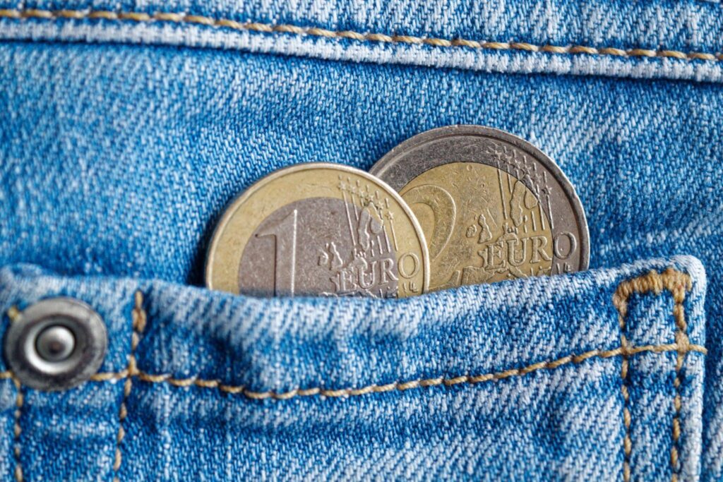 Top 35 Different Types Of Pockets - A Detailed Guide