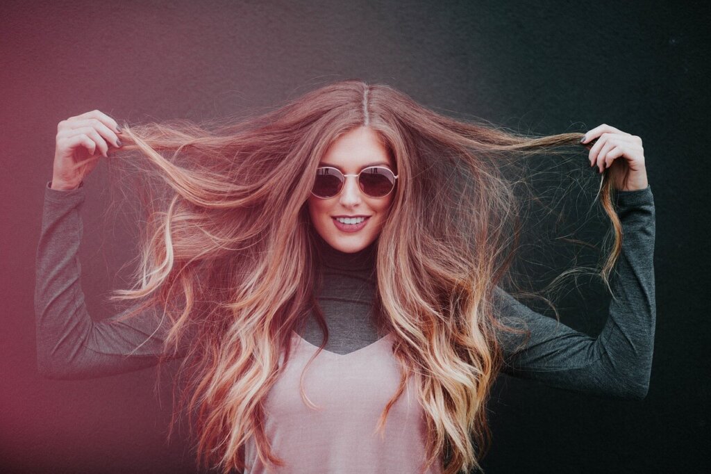 The Benefits Of Fast Fashion: Affordable & Trendy Clothing