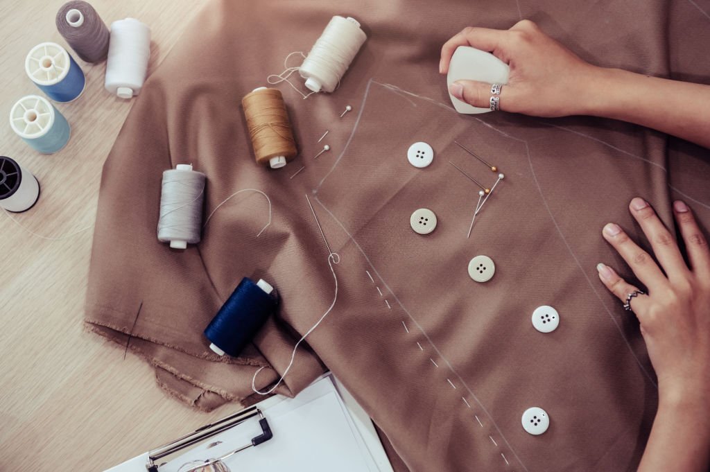 Ludyway | What is Cut and Sew? – Definition, Step by Step Guide, and Benefits