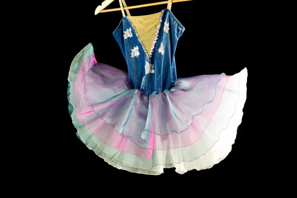 Layered skirt manufacturing process