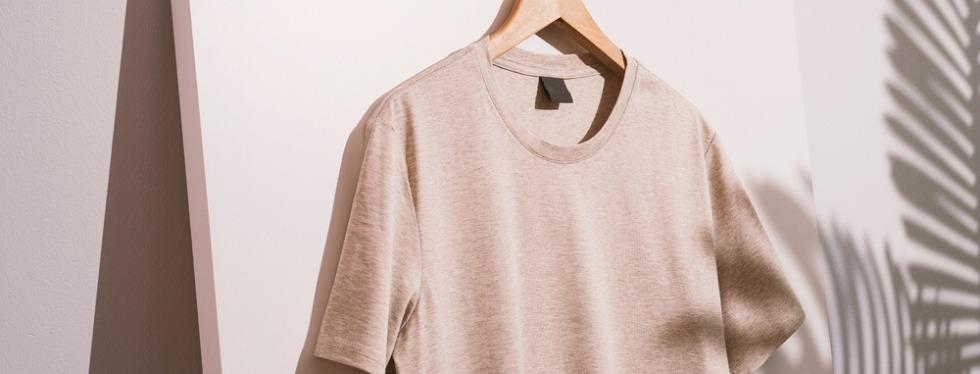The Most Popular T-Shirt Colors & Why They Matter