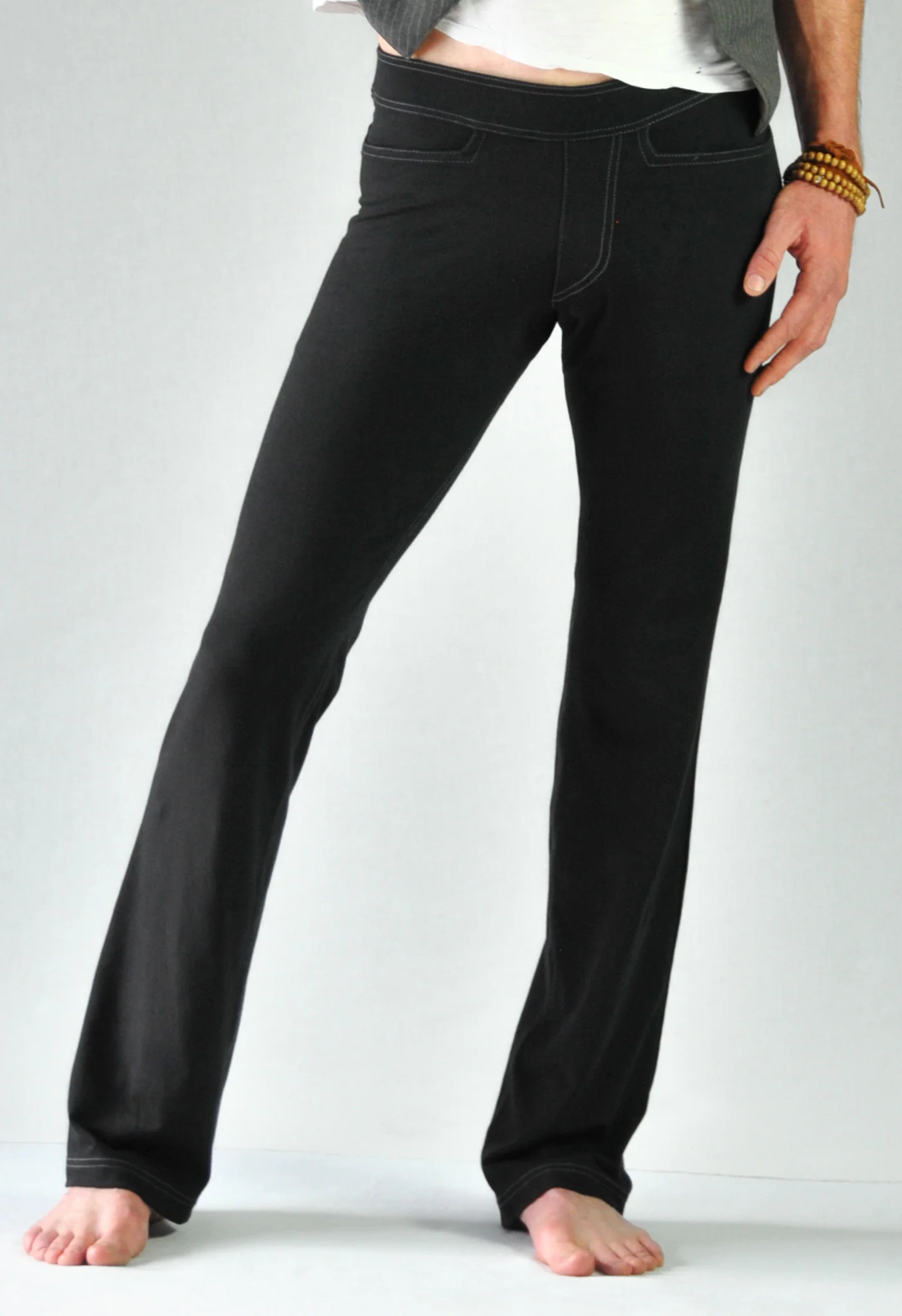 13 Types Of Activewear Pants For Men Perfect For Your Brand